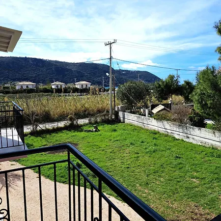 Giorgos House Nyaraló *