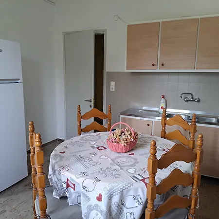 Nyaraló Giorgos House *