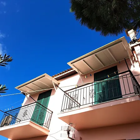 Giorgos House Lefkada City